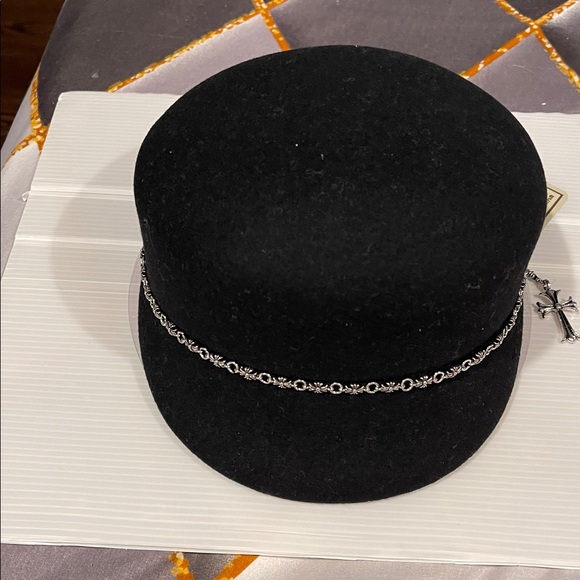 Black Hat with Silver Chain and Cross Pendant - Picture 3 of 5